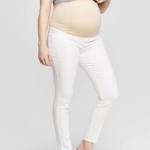 White maternity skinny jeans